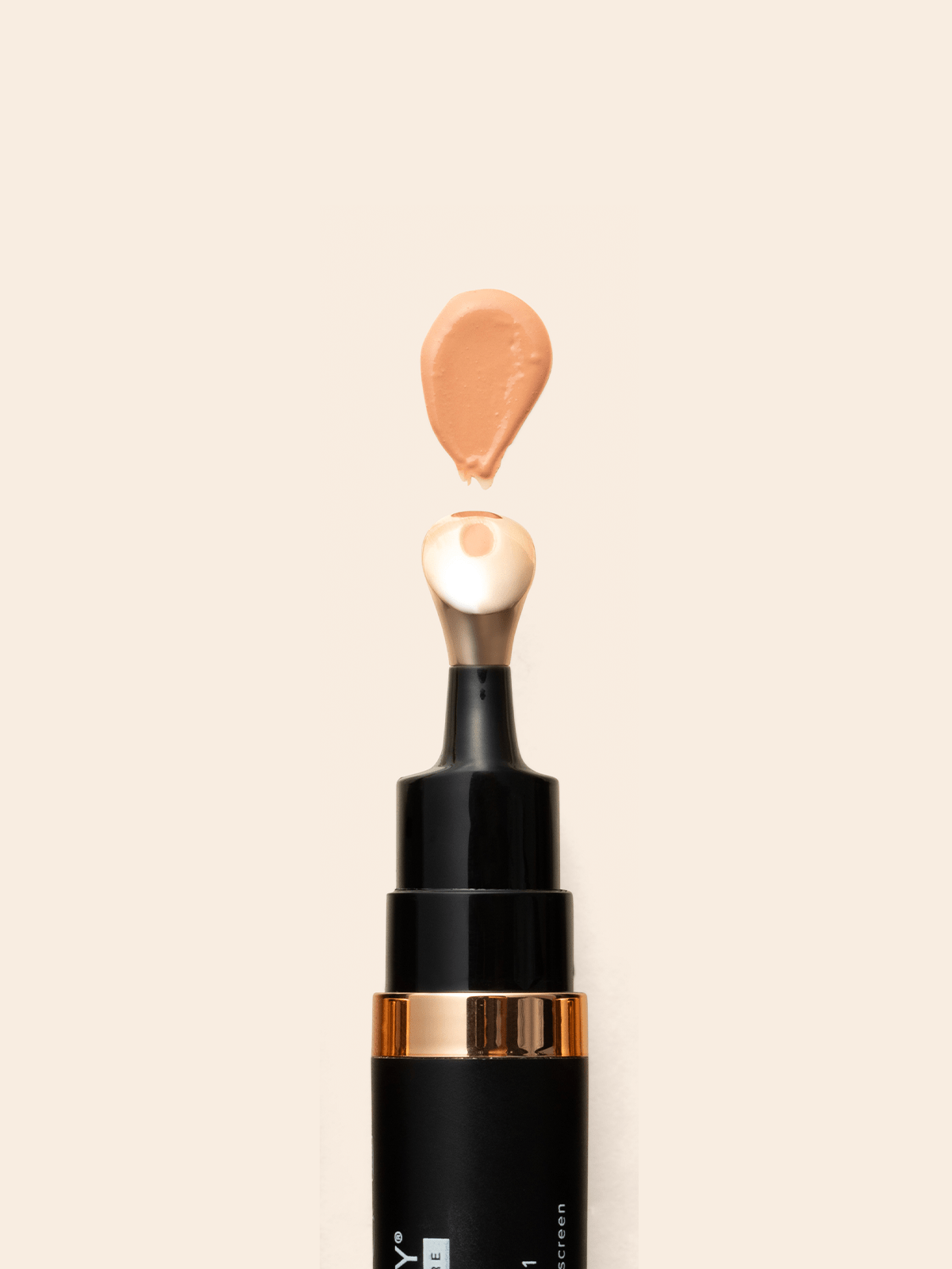 Luminous Eye Corrector SPF 41 - Tan