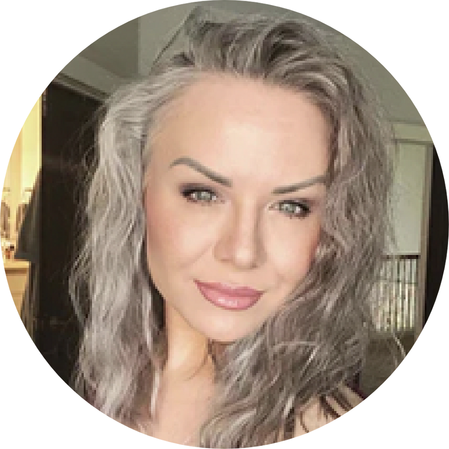 Melanie P | Beauty Enthusiast